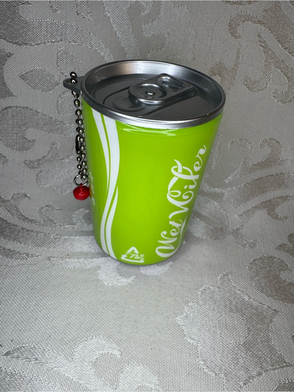 New Green cola Novelty Can-Style Wet Wipes container Keychain Accessory